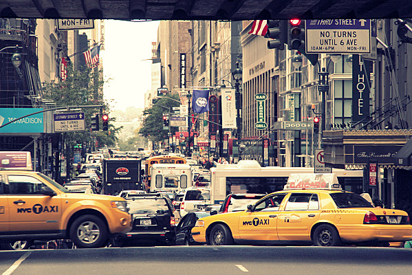 yellow cabs in New York Pauline Blog (10)