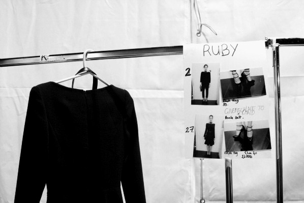Behind the scenes Elie Saab Backstage (19)